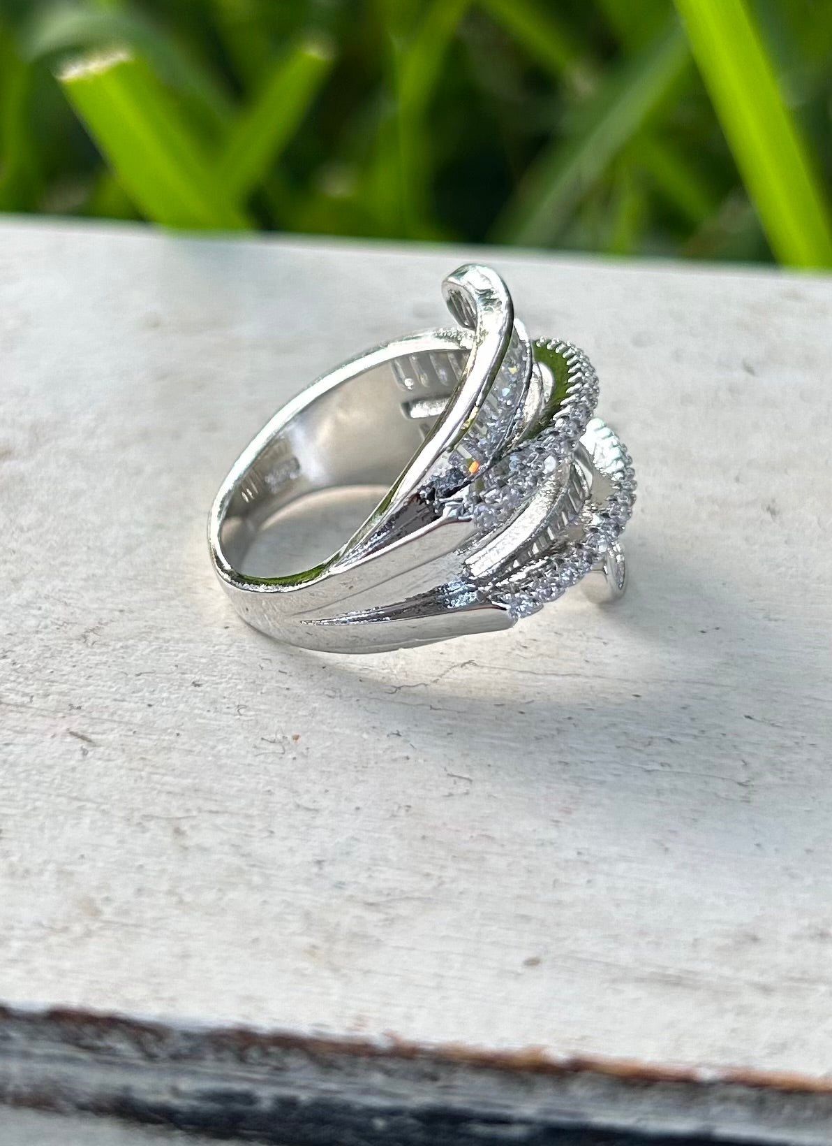 925 Sterling Silver Crystal Cocktail Ring