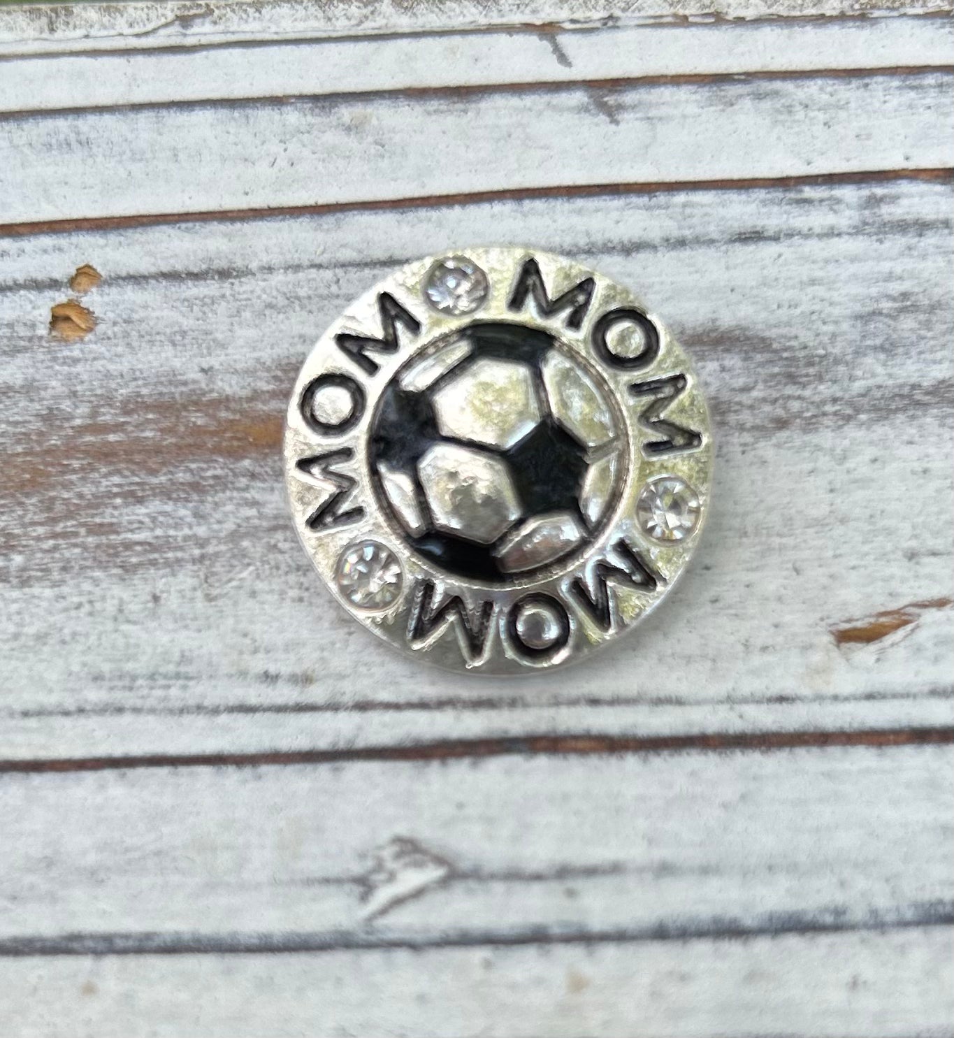 Soccer Mom Snap Bead 18mm