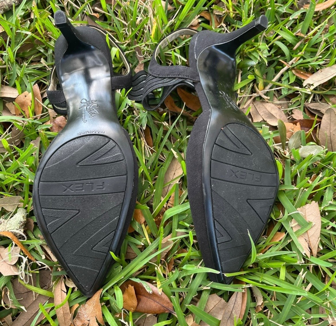 Life Stride Soft System Strapped Heels