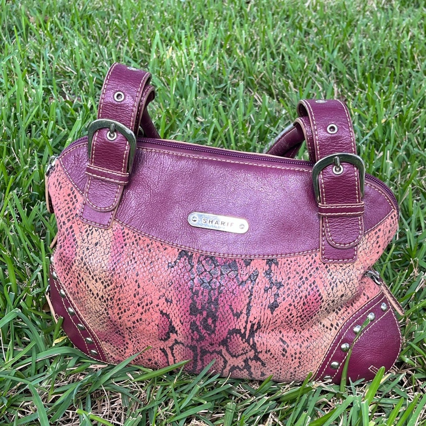 Vintage Sharif Purse with Bottom Zipper to Expand