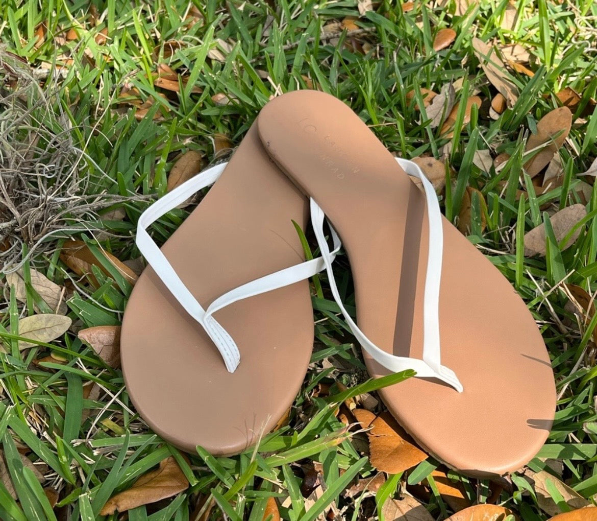 LC Lauren Conrad Flip Flops
