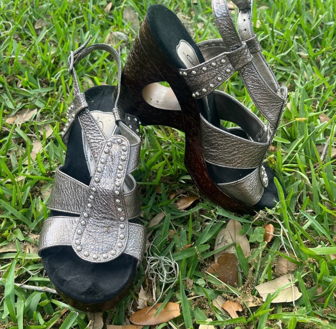 Dezario Pewter Studded Wedges