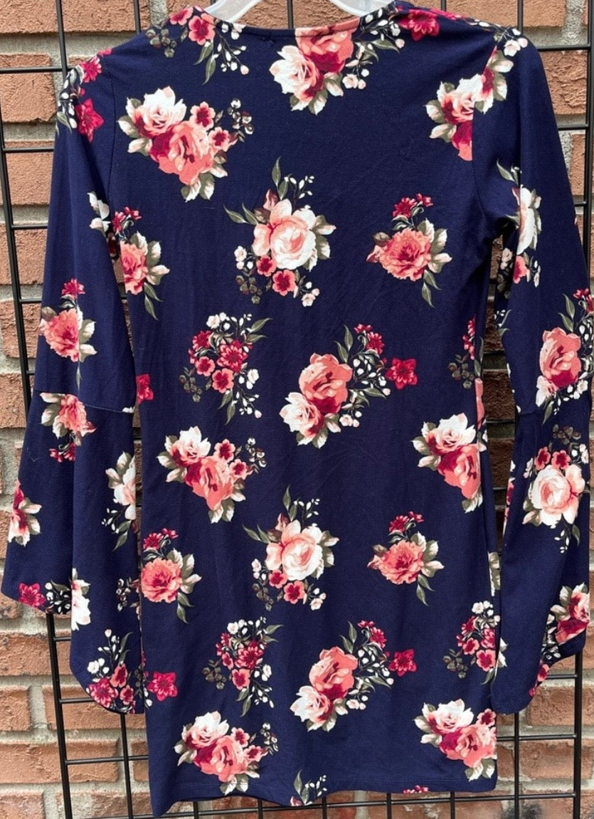 Rue21 Floral Bell Sleeve Zip Up Dress