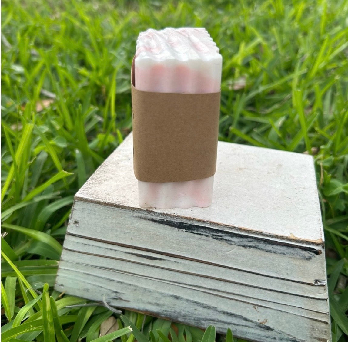 Smoked Oud & Amber Goat Milk Soap