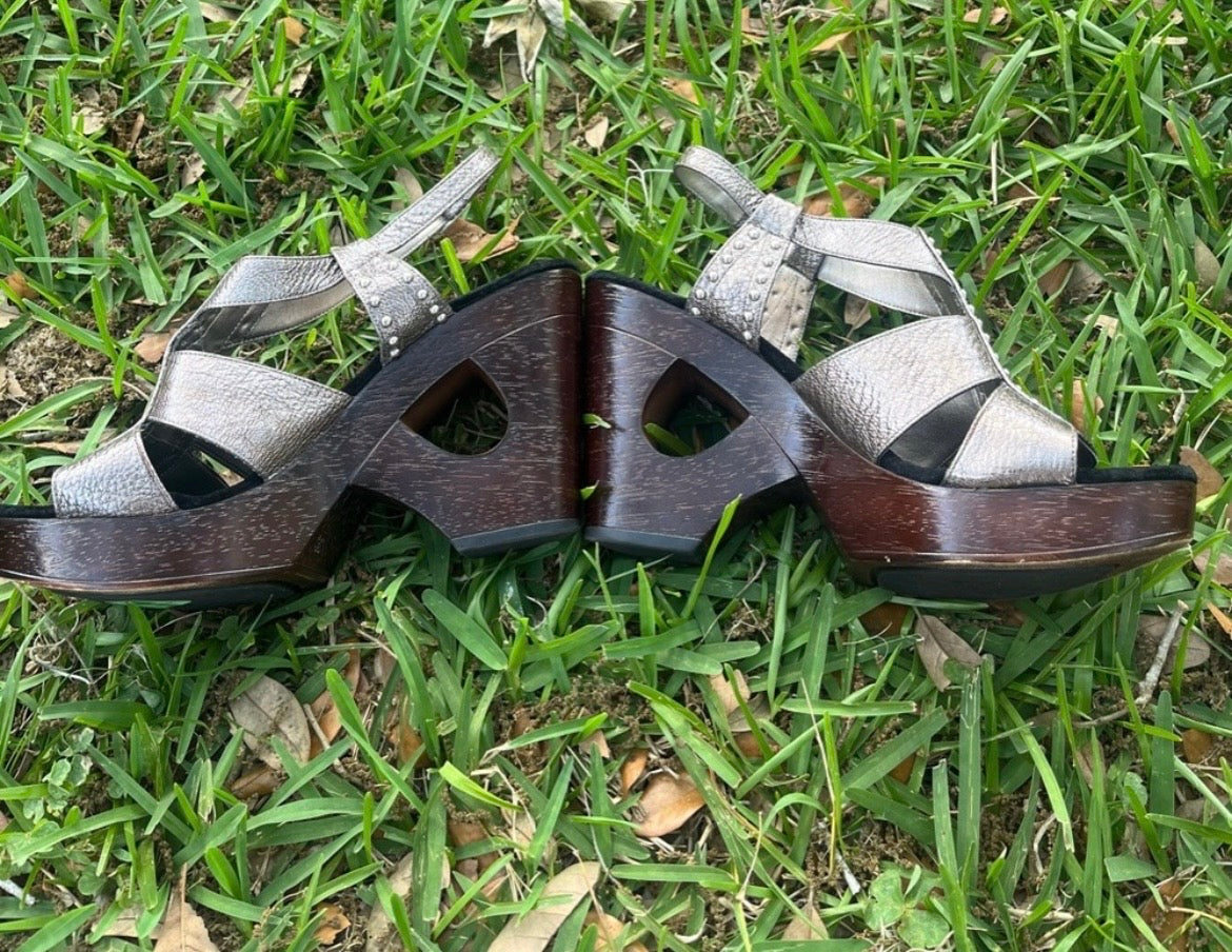 Dezario Pewter Studded Wedges