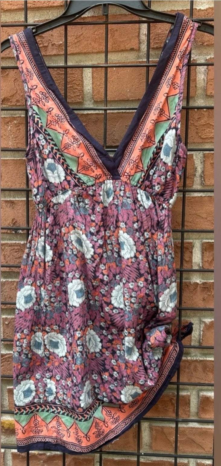 Angie V-Neck Sleeveless Dress
