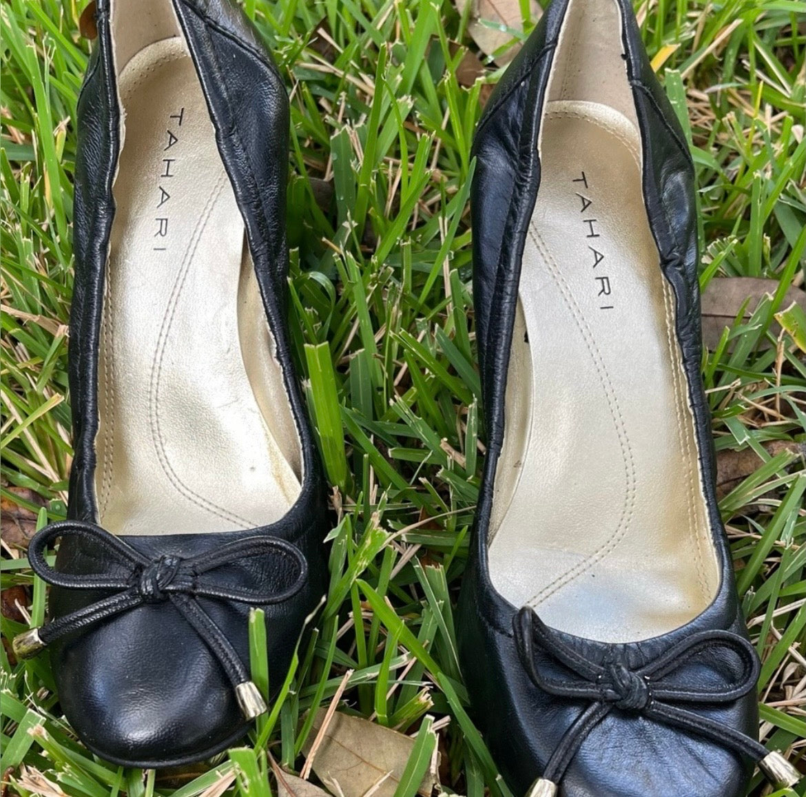 Tahari Heels