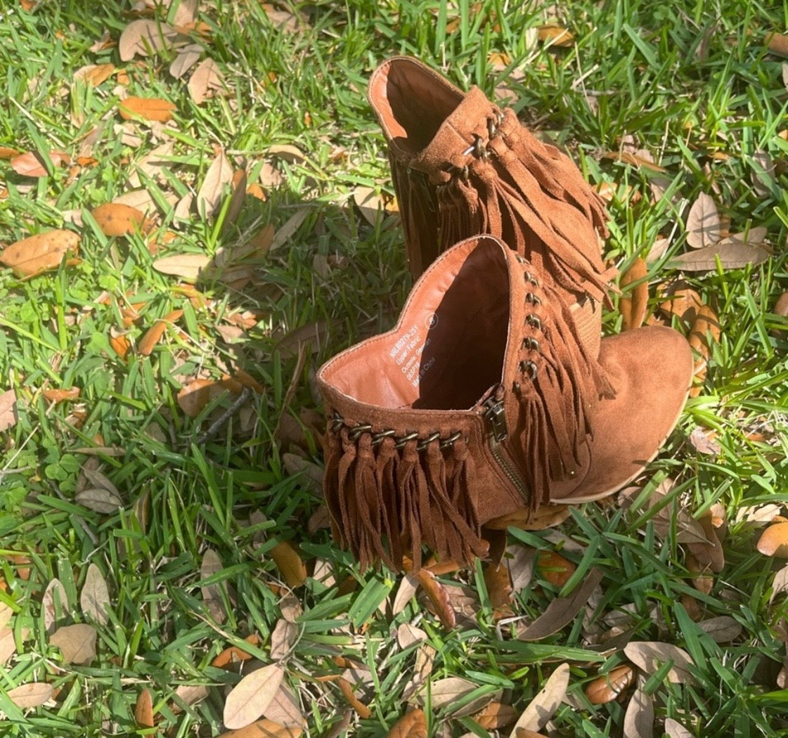 Not Rated Alonzo Fringe Boots