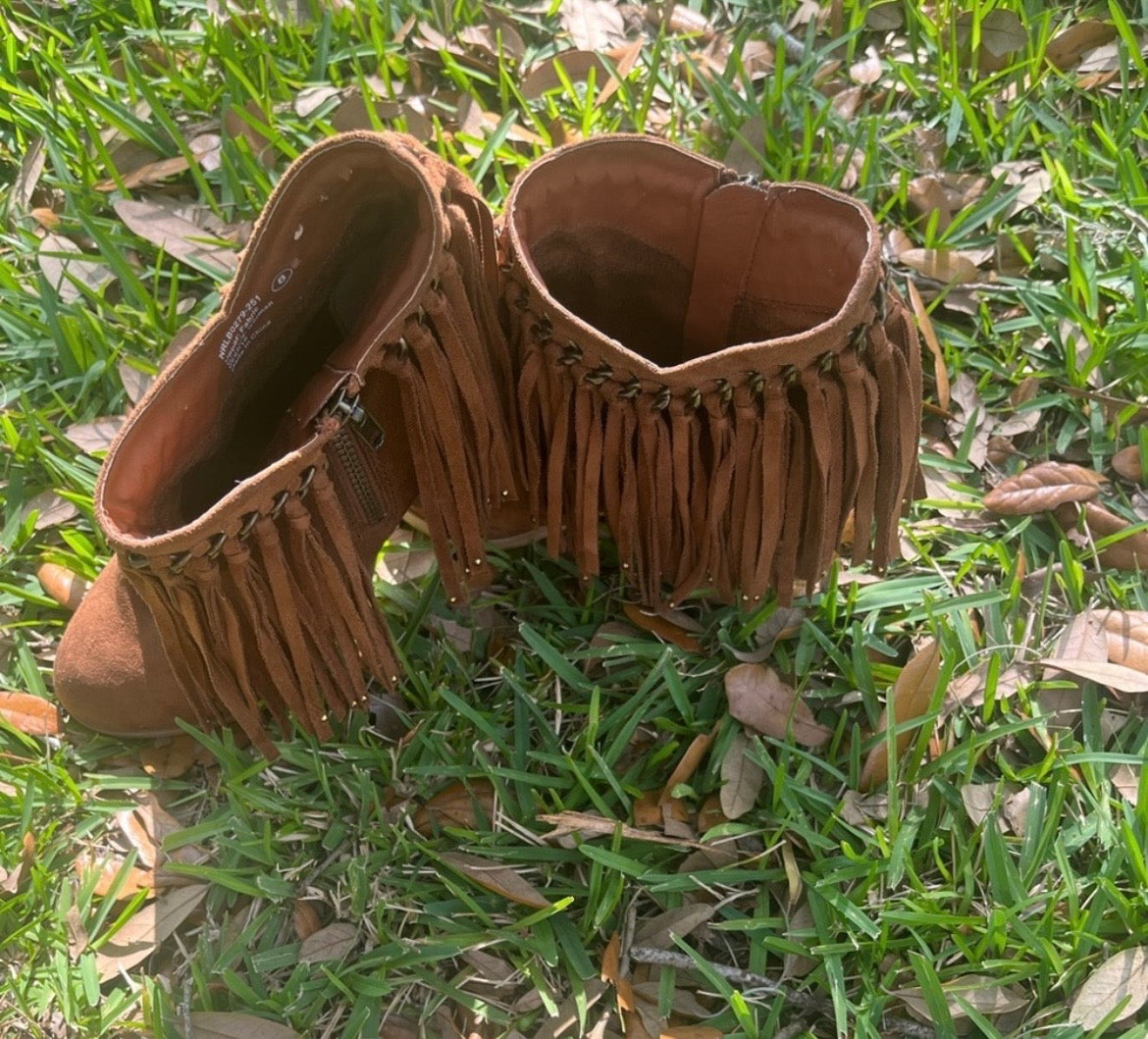 Not Rated Alonzo Fringe Boots