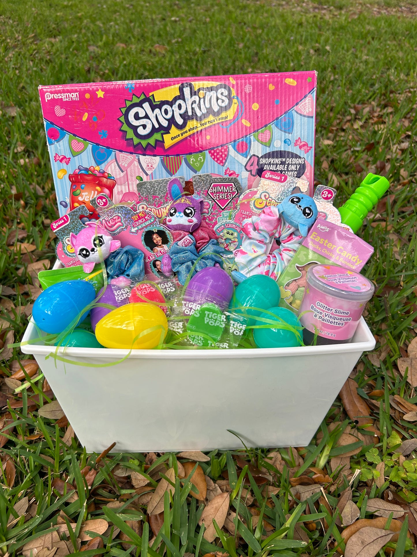 Shopkins Easter Basket Includes Egg Dying Kit