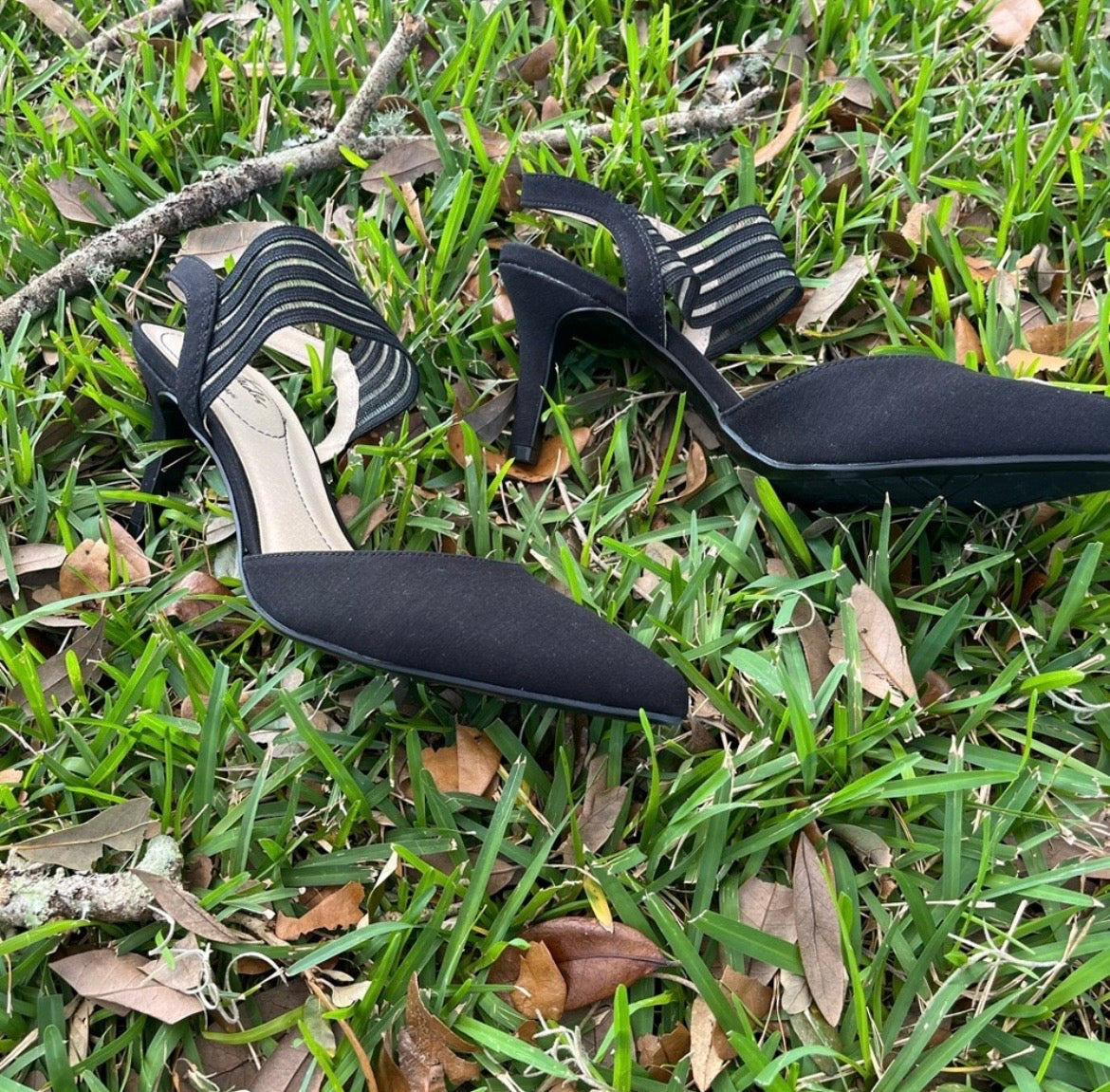 Life Stride Soft System Strapped Heels