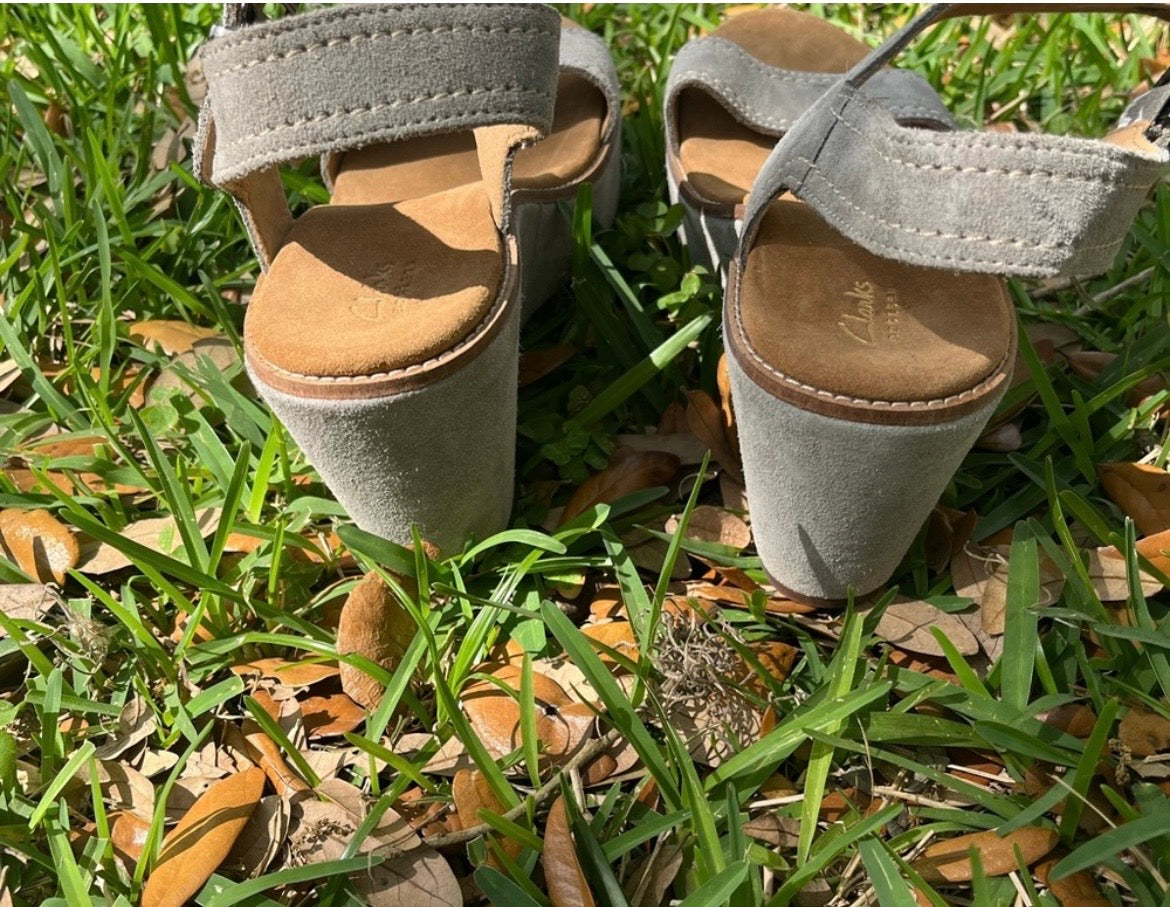 Suede Clarks Aisley Orchard Wedges