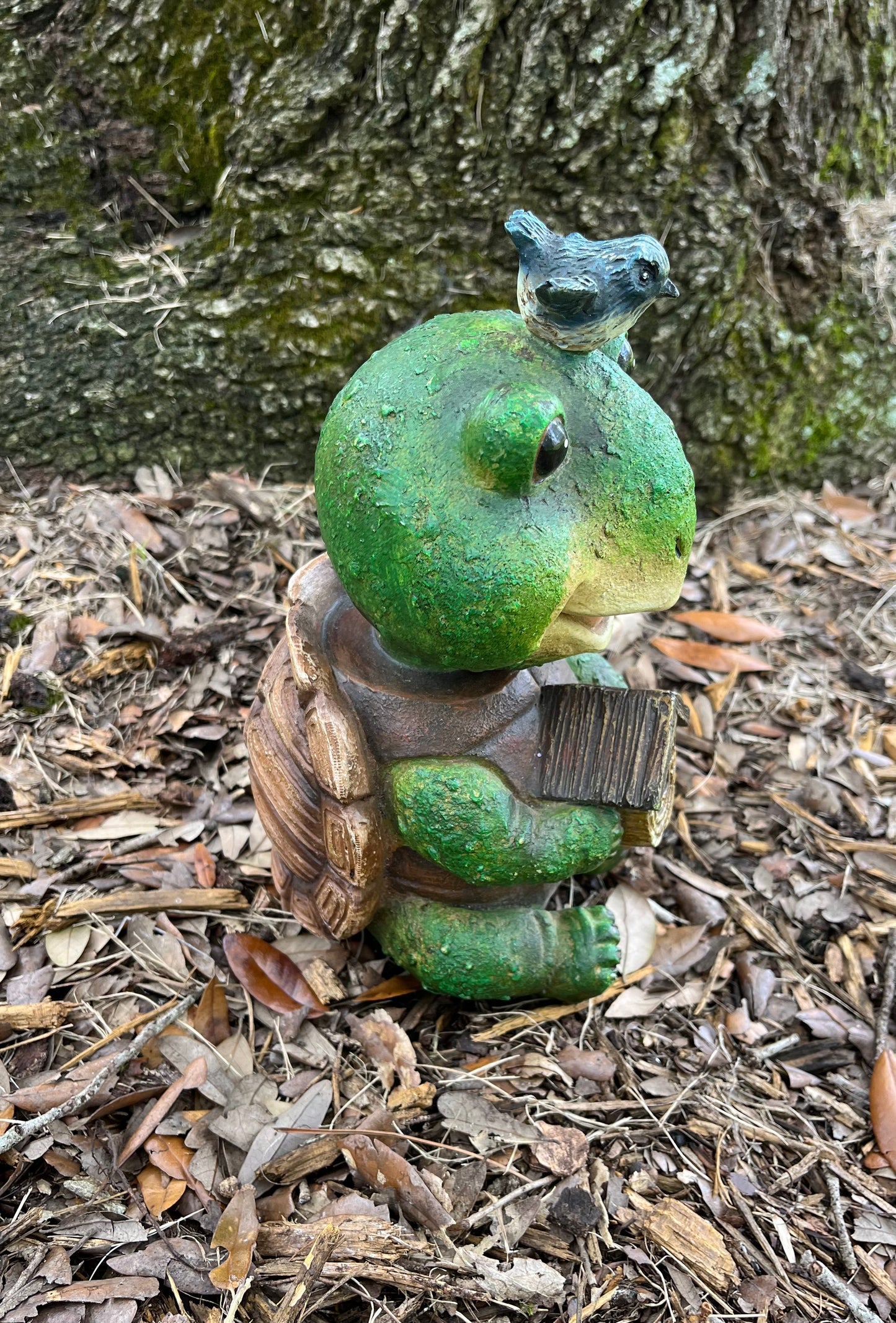 Bobble Head Frog Yard Decor