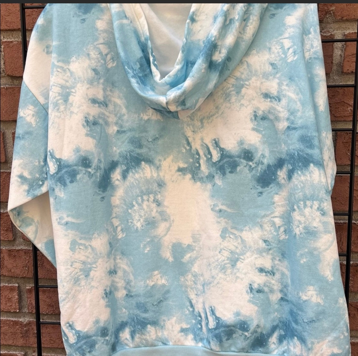 Tye Die Hoodie White and Blue